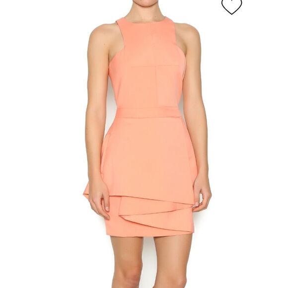 Elliatt Origami Dress - Picture 3 of 8